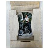 Elvis ï¿½Looking At A Legendï¿½ Collectors Plate