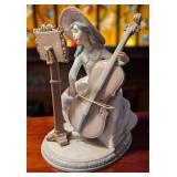 Lladro #6332 "Concerto Lady" Figurine