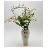 Franz Sculpted Porcelain ï¿½Sweet Peaï¿½ Vase