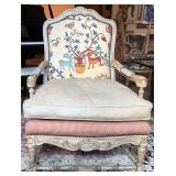 Very Nice Vintage Multicolored Stoneleigh Chair