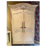 Gorgeous Amish Hand Crafted Wooden Wardrobe