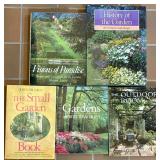 5 Nice Books On Gardens