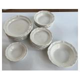 Mikasa Dishes Set
