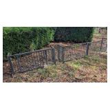2 Panels of Portable & Adjustable Width Fencing