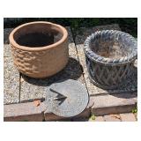2 Planters & Inspirational Sundial