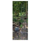 2 Garden Trellises 5