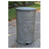 16" French Rooster Metal Wastebasket