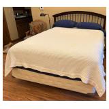 Queen Size Bed, Beautyrest Pillow Top Mattress Set