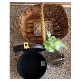 2 Wicker Baskets, Makeup Tote