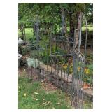 3 Panel Metal Trellis/Plant Stand 6