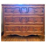 Very Nice Vintage Wooden 3-Drawer Dresser