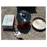 Crock Pot. Bake pans, Mini Waffle Maker