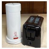 Mr. Coffee Maker & Hamilton Beach Toaster
