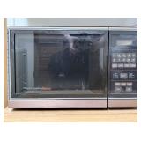 Vintage Amana Radarange Touchmatic Microwave Oven