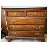 Vintage Oak 5 Drawer Dresser w/Brass Handles