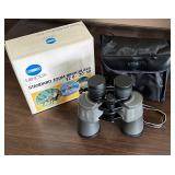 Minolta Stand Zoom Binoculars