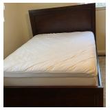 Nice Queen Wooden Bed Set