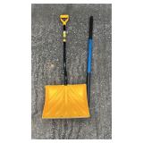 Snow Shovel & Pipe