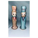 VTG WOODEN  SALTY & PEPPY SALT PEPPER SHAKERS