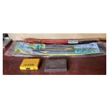 VTG Tap and Die Set, Pipe Cover, Door Seal