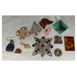 Lot of Miscellaneous Jewlery
