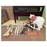 Large Lot of Christmas Decor Items