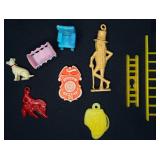 VTG Cracker Jack Prizes Plastic Charms & Trinkets
