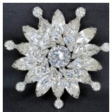 ï¿½Weissï¿½ Vintage Pin