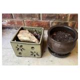 2 Ceramic Glazed Flower Pots