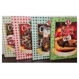 Lot of 4 Gooseberry Patch Christmas Books 1 2 6 7