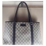 Gucci Logo Print Handbag - Authentic