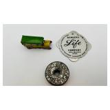 Lot of 3 Vintage Items