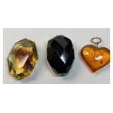 3 Pendants