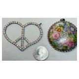 2 VTG Pendants