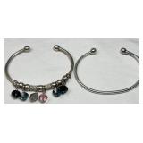 2 925 Beaded Bracelets