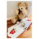 Lot of 4 Christmas Items