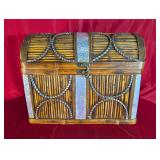 *Vtg Reed & Engraved Metal Domed Storage Box