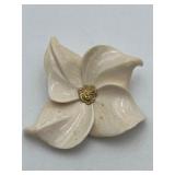 VTG Pre-Ban Ivory Flower w/24K Gold Center