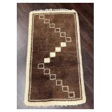 Pretty Wool Tribal Accent Rug