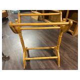 Oak Quilt/Blanket Stand