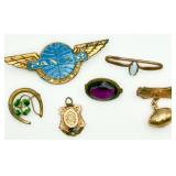 5 Brooches/Pins & 1 Pendant