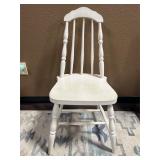 White-painted Wooden Spindle-back Chair
