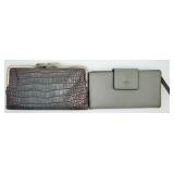 2 Wallets