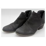 Blonde Waterproof Short Heel Boots