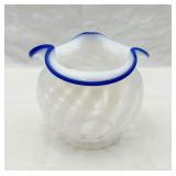 Fenton Art Glass ï¿½Blue Ridge 80thï¿½  Tri-Fold Vase