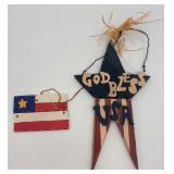 2 Patriotic Wall Decor Pieces