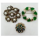 3 Different Round Pins