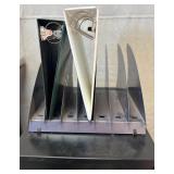 *2-Drawer Filing Cabinet w/ Hanging Files