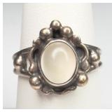 Sterling Silver Moonstone Ring