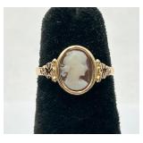 Vintage 18K Gold Cameo Ring, Size 6, 1.331 grams